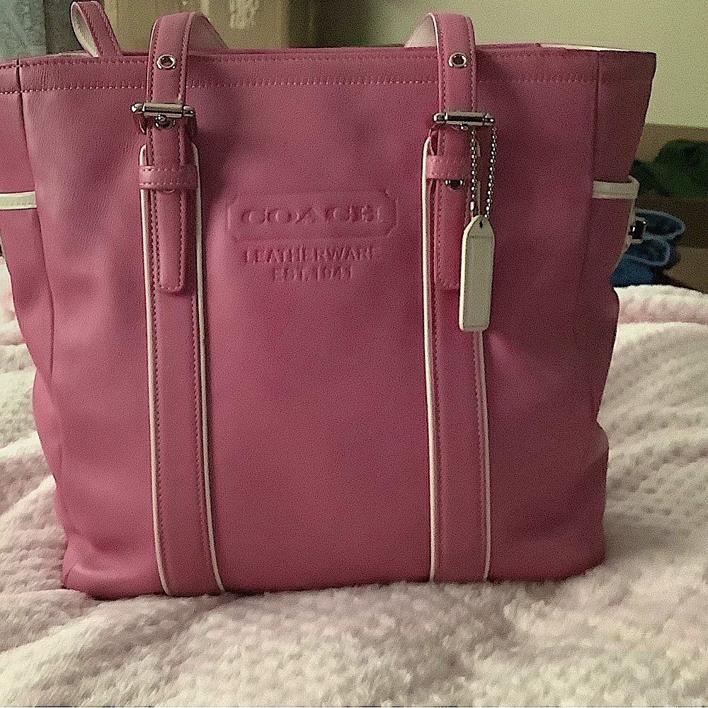 Coach Gallery Lunch Tote EUC